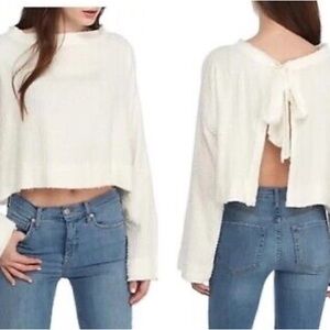 Free People Walking In Hueco Ivory Textured Tie Back Top, Sz L